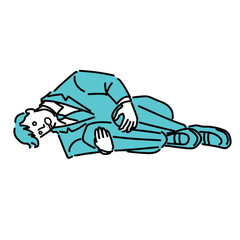 膝を抱えて白目で寝そべっているスーツ姿の男性
