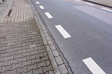 no traffic on the road.