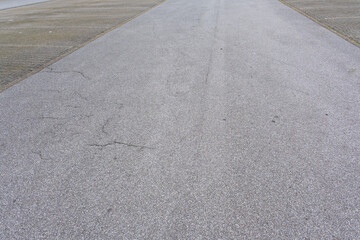 no traffic on the road.