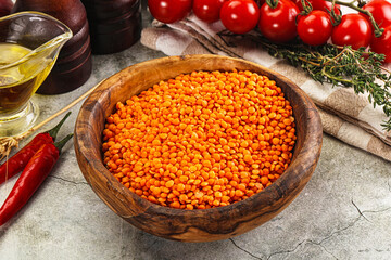 Raw red lentil for cooking