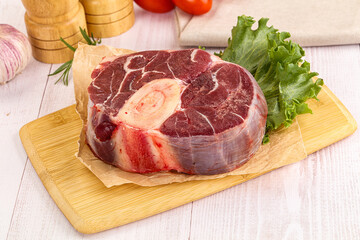 Raw beef ossobuco for roast