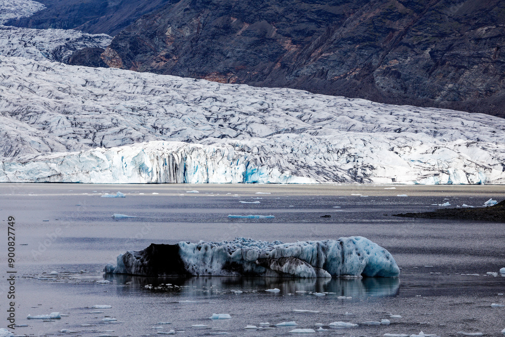 Wall mural glacier in iceland