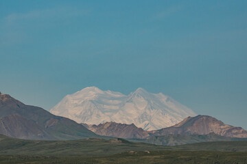 Fototapeta premium Denali / Mount McKinley is the highest mountain peak in North America, Located in the Alaska Range in the interior of the U.S. state of Alaska, Denali National Park and Preserve 