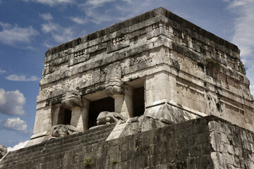 The Temple of the Jaguar is one of the most important structures of Chichen Itzá, this temple stands out for its architecture and symbolism