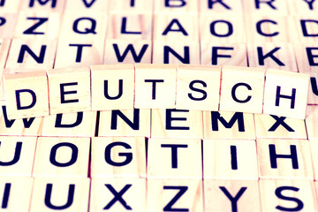 Verschiedene Buchstaben und Lernen der deutschen Sprache