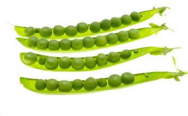 green peas isolated
