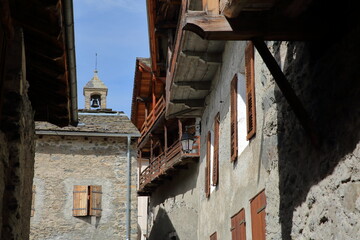 The well preserved hamlet Le Miroir and its traditional houses and chapel, Sainte Foy Tarentaise, Northern French Alps, Savoie, France 