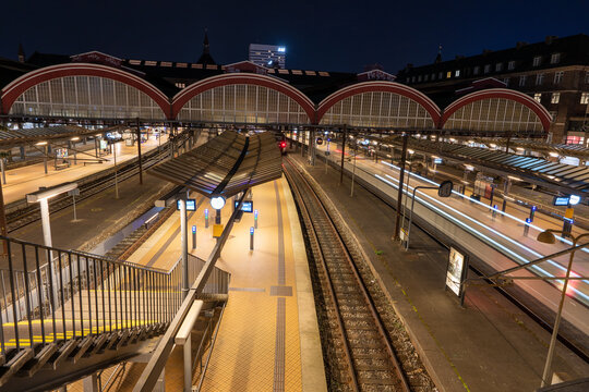 COPENHAGEN, DENMARK - APIRL 16, 2023: There was few train in central train station at night time