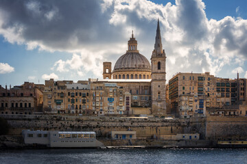 Fototapeta premium Beautiful Cityscape of Valletta on the Island of Malta
