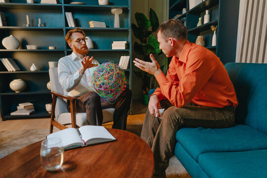 Patient and psychotherapist discussing with each other