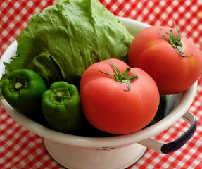 fresh vegetables in a bowl