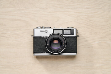 古いフィルムカメラ