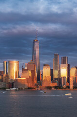 Obraz premium New York City Skyline in Beautiful Clouds, USA.