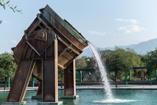 Fuente monumental del parque fundidora, Monterrey, Nuevo le&oacute;n