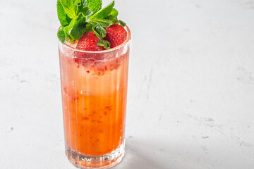 Glass of Courtside cocktail