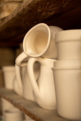 Taller Piezas en cerámica jarra