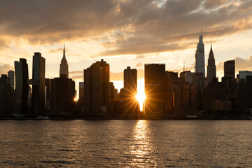 Sunset behind the Manhattan skyline