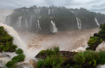 Chutes d'Iguazu, Argentine Brésil