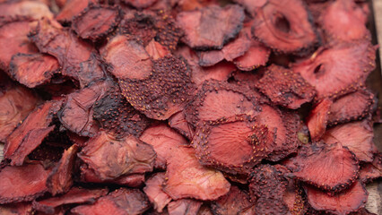 Dried lumpy fruit Strawberry