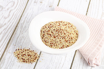 Raw dry quinoa cereal grain