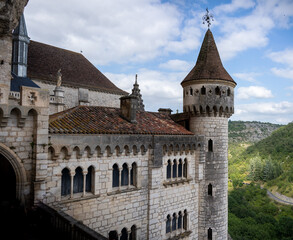 Fototapeta premium Le château de Castelnaud est une forteresse médiévale ( XIII e – XVII e siècle) située en france 