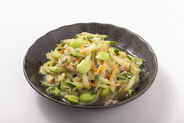 枝豆とキュウリとにんじんのツナ和え