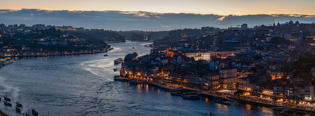 Fototapeta premium sunset over the river