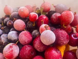 Frozen berries