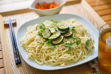 ズッキーニそうめん