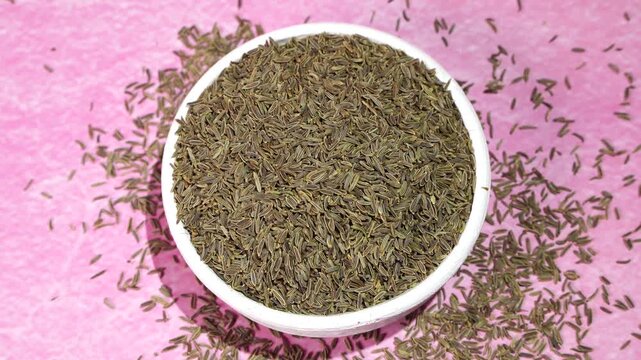 Black Cumin seeds are kept on a tray.