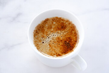 牛乳をたっぷり入れたコーヒーのカフェ・ラッテ
