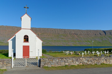 Kirche von Súðavík, Westfjorde, Island