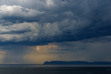 Blick von Bolafjall Útsýnispallur zur Halbinsel Hornstrandir, Westfjörde, Island
