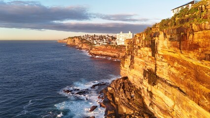 sunrise on Sydney cliffs