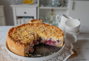 Bavarian cheery almond cake with pudding filling