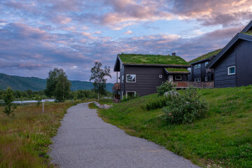 Fototapeta premium Baita norvegese al tramonto