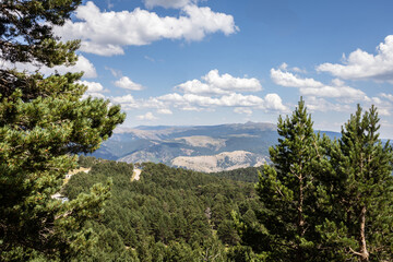 Obraz premium Mountainous landscape of Lagunas de Neila