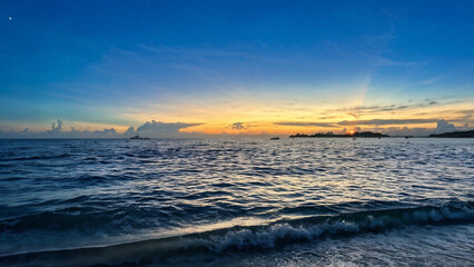 Obraz premium Sunset View from Phuket's Windmill Cape