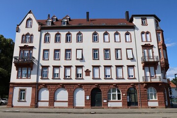 Bâtiment typique, vue de l'extérieur, ville de Wissembourg, département du Bas Rhin, France