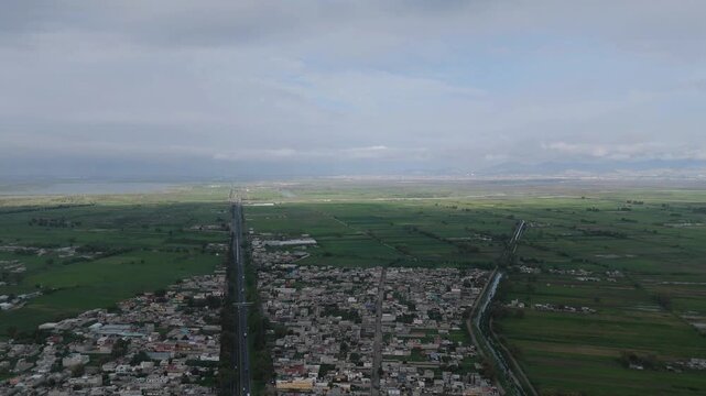 Aerial hyperlapse of the 360-degree view of a part of the Valley of Mexico.