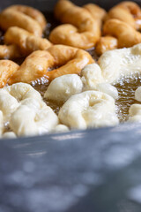 Chinese donut is a breakfast food that Asian people know well and has been in the lives of Asian people for a long time and has been around for a long time.
