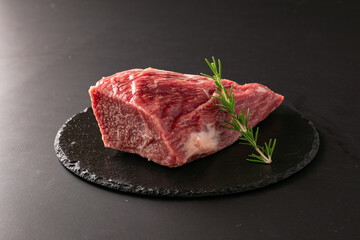 国産　黒毛和牛　モモブロック Japanese Black Japanese Beef Thigh Block