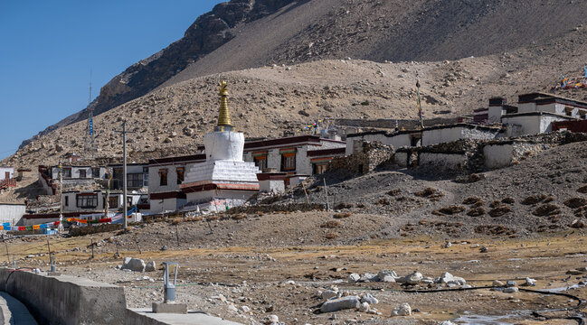 Extensive panoramic view of Rongbuk Monastery - the Highest Monastery in the world