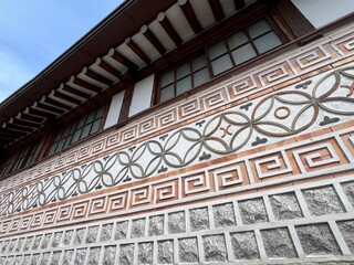 Fototapeta premium 韓国の伝統的な建築の塀