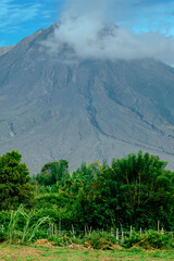 Fototapeta premium An active volcano known as Mount Sinabung at Berastagi in North Sumatra, Indonesia.