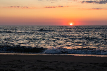 zachód słońca, morze, fale, lato, krajobraz, ocean, piasek, słońce, zachód,woda, © Estera