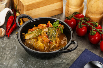Yellow THai curry with beef