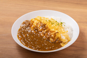 ふわふわ卵のオムカレー