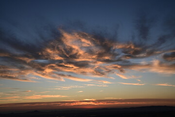 Obraz premium sunset in the mountains