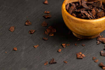 chocolate chips made from coconut pulp fried in chocolate